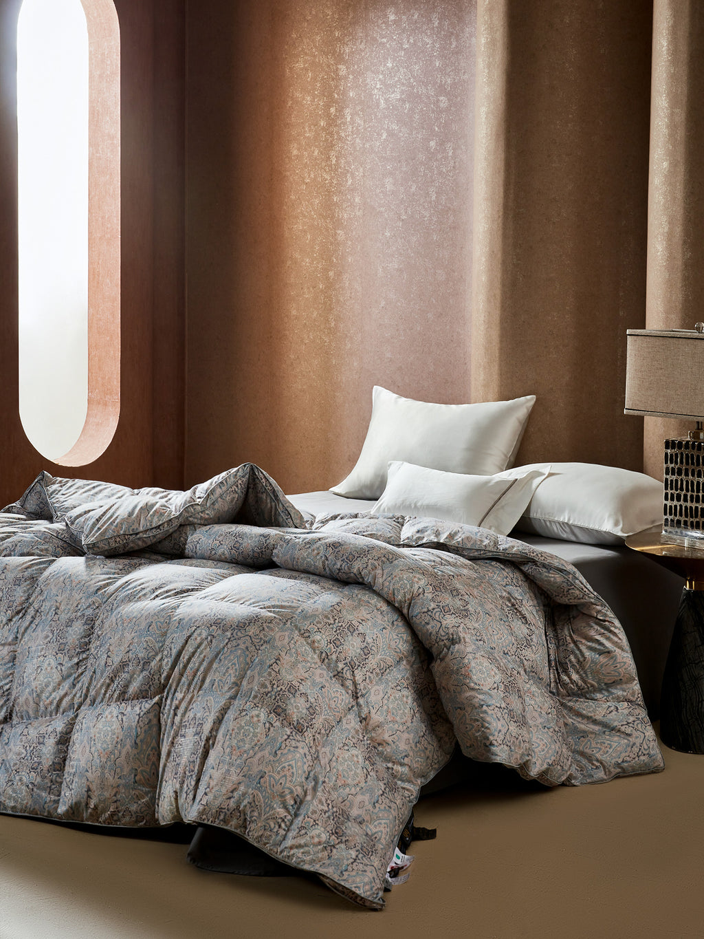 Box Stitch Jacobean Paisley