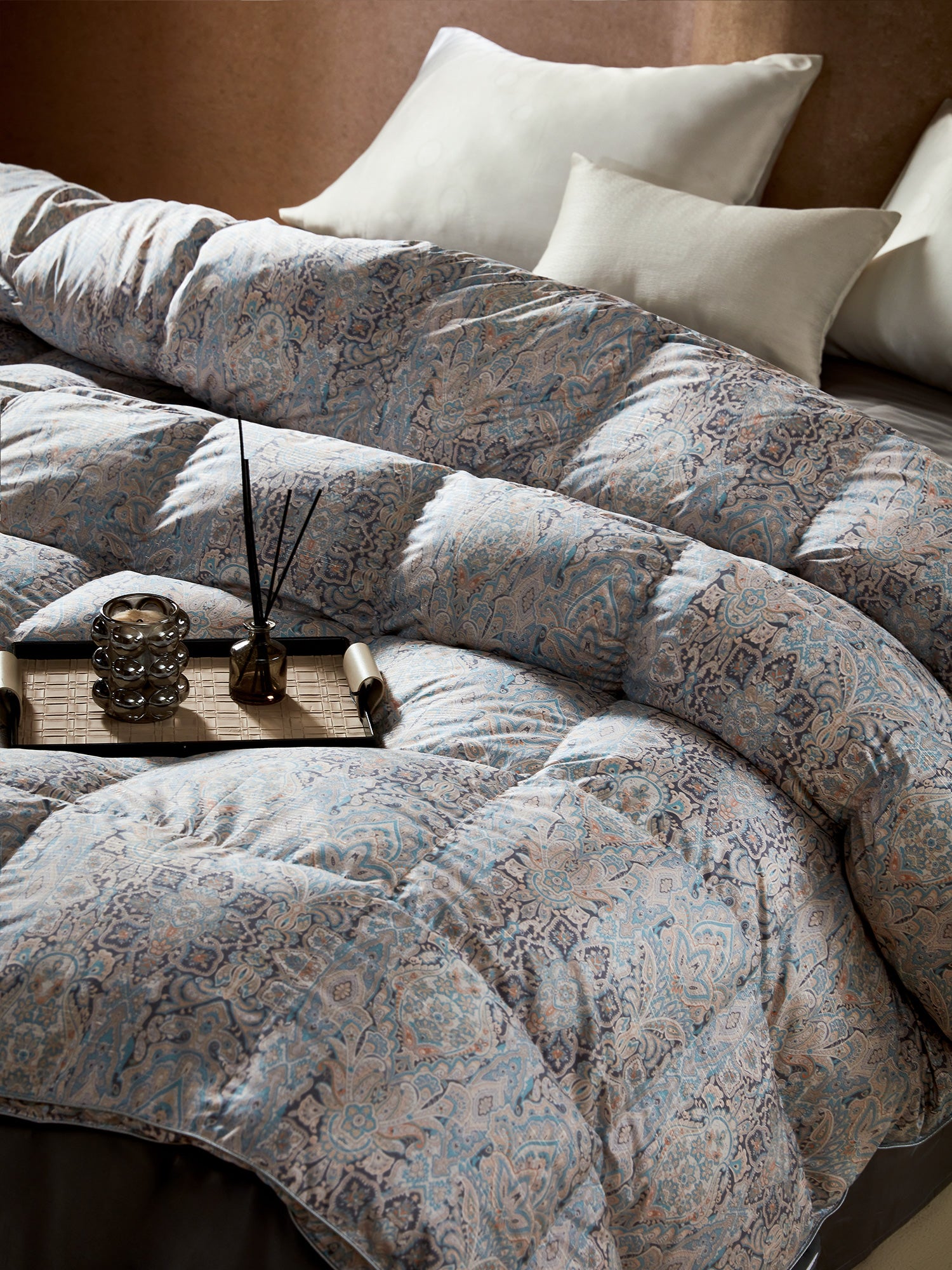 Box Stitch Jacobean Paisley