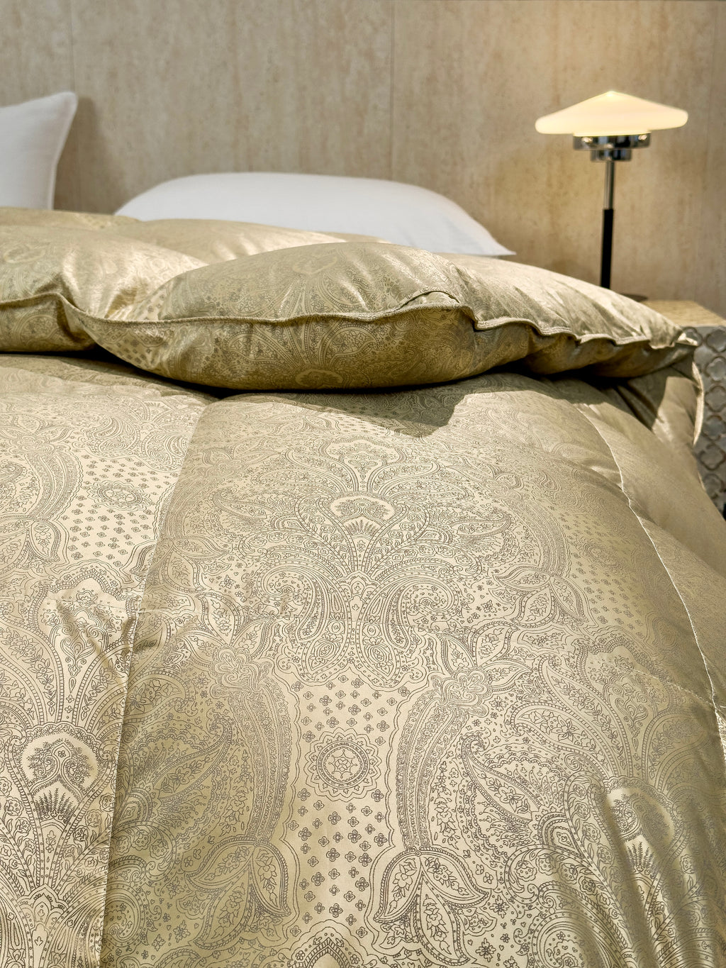 Box Stitch Jacobean Gold