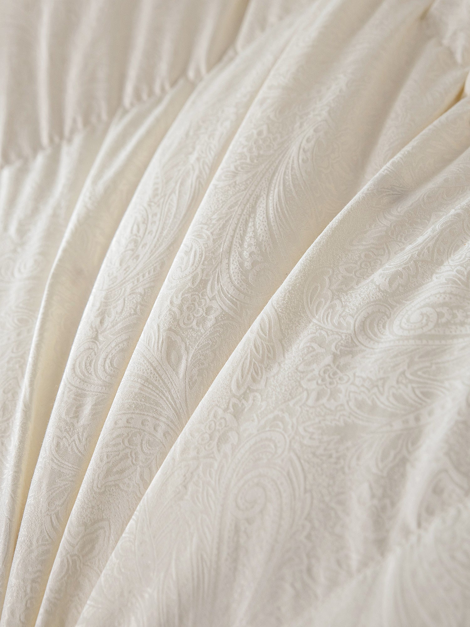 Box Stitch Jacobean Beige Brilliance