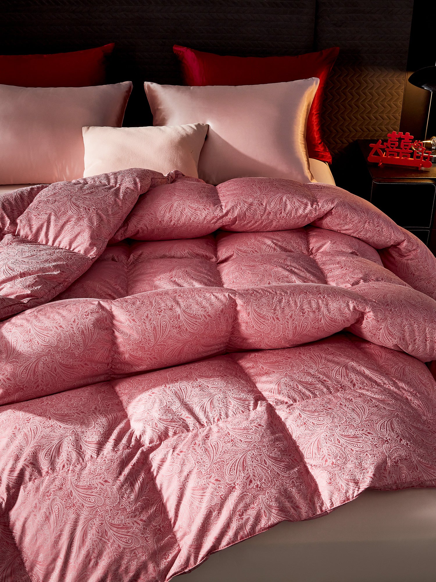 Box Stitch Jacobean Hot Pink